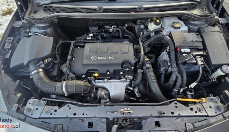 Opel Astra 1.4 Turbo Edition full