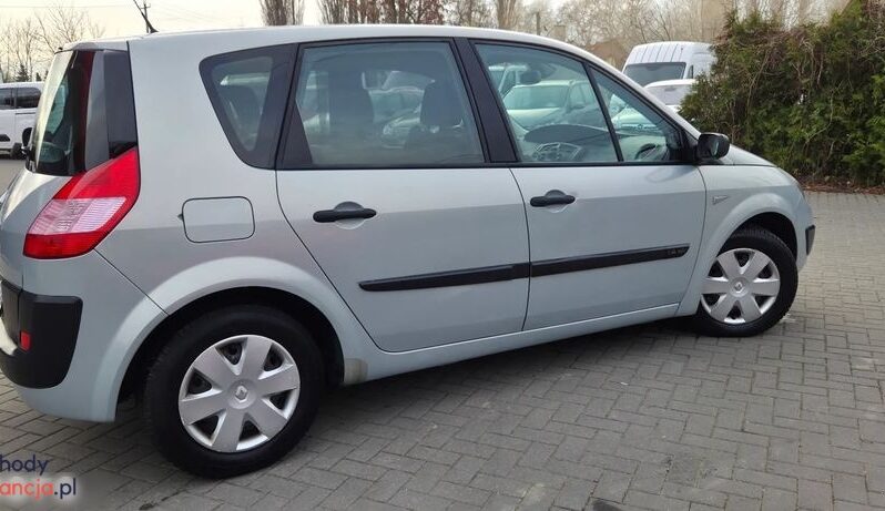 Renault Scenic full