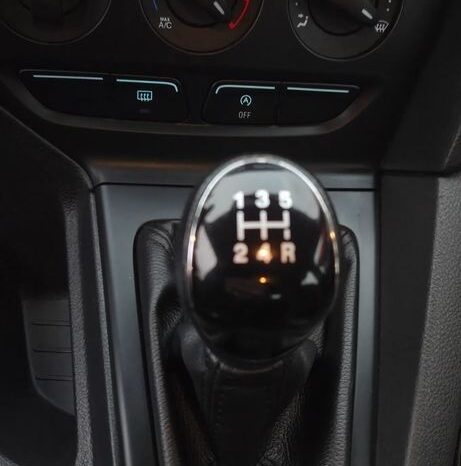 Ford Focus 1.0 EcoBoost Start-Stopp-System Champions Edition full