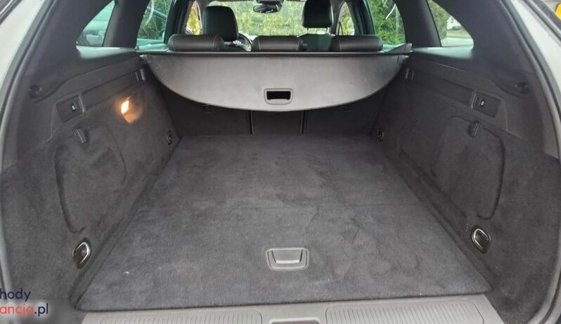 Opel Astra ver-1-4-t-elite-s-s full