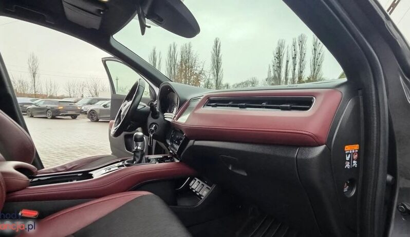 Honda HR-V 1.5 i-VTEC TURBO Sport full