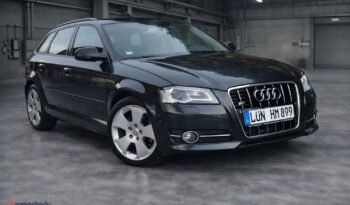 Audi A3 Sportback 1.6 TDI DPF S line Sportpaket full