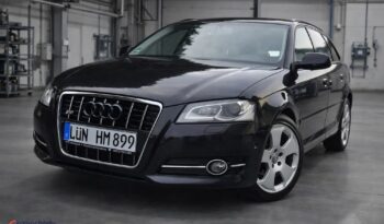 Audi A3 Sportback 1.6 TDI DPF S line Sportpaket full