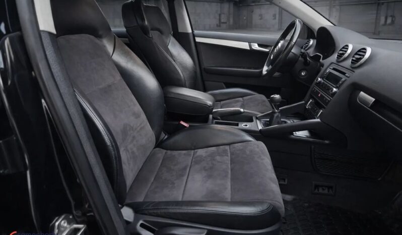 Audi A3 Sportback 1.6 TDI DPF S line Sportpaket full