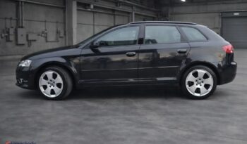 Audi A3 Sportback 1.6 TDI DPF S line Sportpaket full