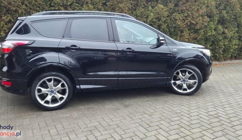 Ford Kuga 1.5 EcoBoost 2×4 ST-Line full