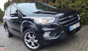 Ford Kuga 1.5 EcoBoost 2×4 ST-Line full