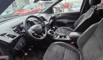Ford Kuga 1.5 EcoBoost 2×4 ST-Line full