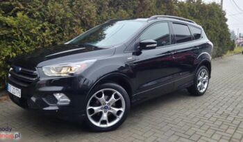 Ford Kuga 1.5 EcoBoost 2×4 ST-Line full