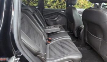 Ford Kuga 1.5 EcoBoost 2×4 ST-Line full