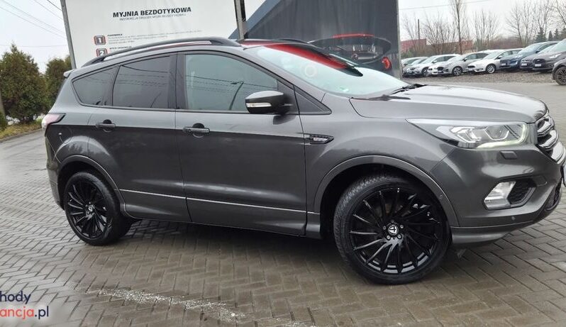 Ford Kuga 1.5 EcoBoost 2×4 ST-Line full