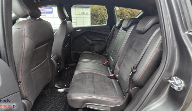 Ford Kuga 1.5 EcoBoost 2×4 ST-Line full