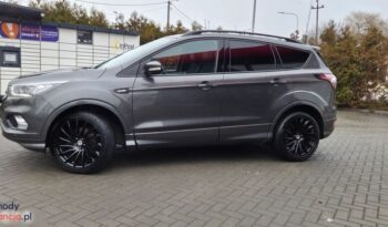 Ford Kuga 1.5 EcoBoost 2×4 ST-Line full
