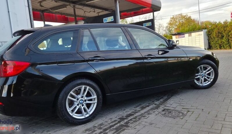 BMW Seria 3 320d DPF Touring Blue Performance Edition Exclusive full