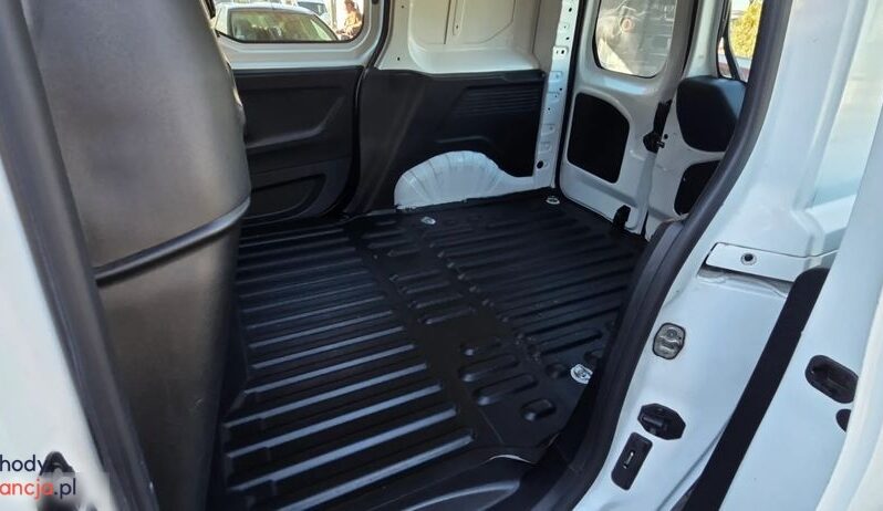 Opel Combo full