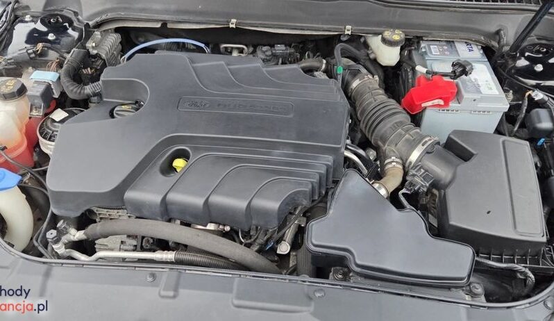 Ford Mondeo full