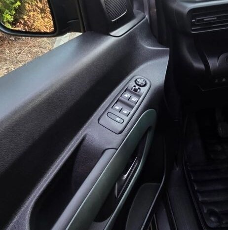 Citroën Berlingo MPV XL BlueHDi 130 SHINE full