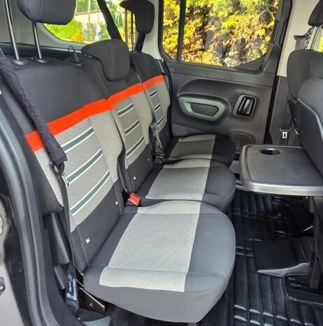 Citroën Berlingo MPV XL BlueHDi 130 SHINE full
