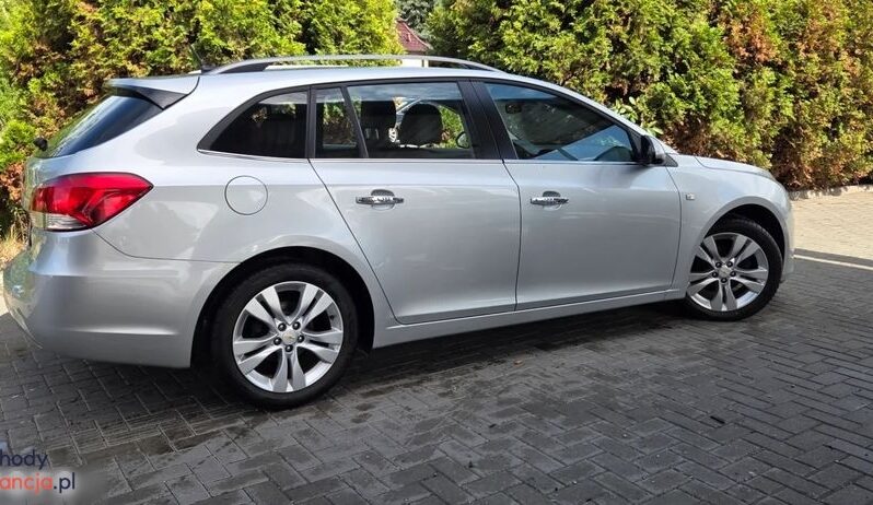 Chevrolet Cruze 1.8 LTZ full