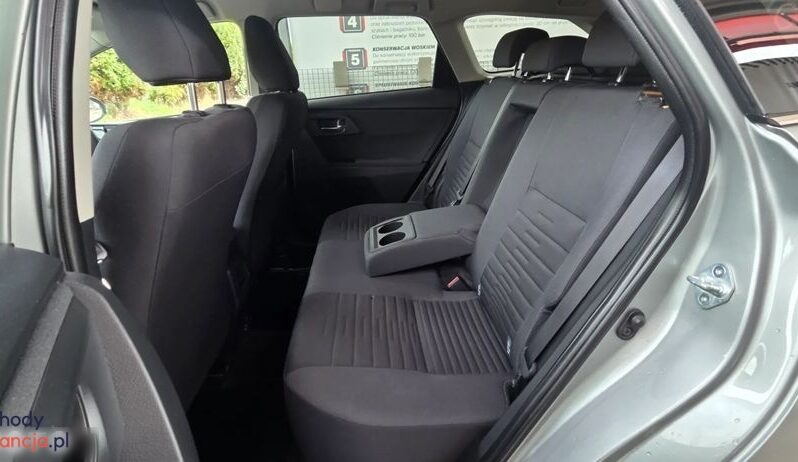 Toyota Auris 1.6 D-4D Design Edition full