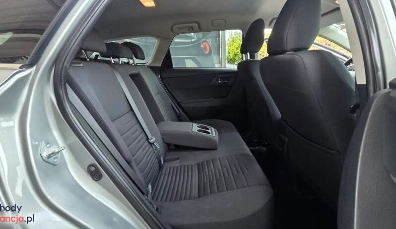 Toyota Auris 1.6 D-4D Design Edition full