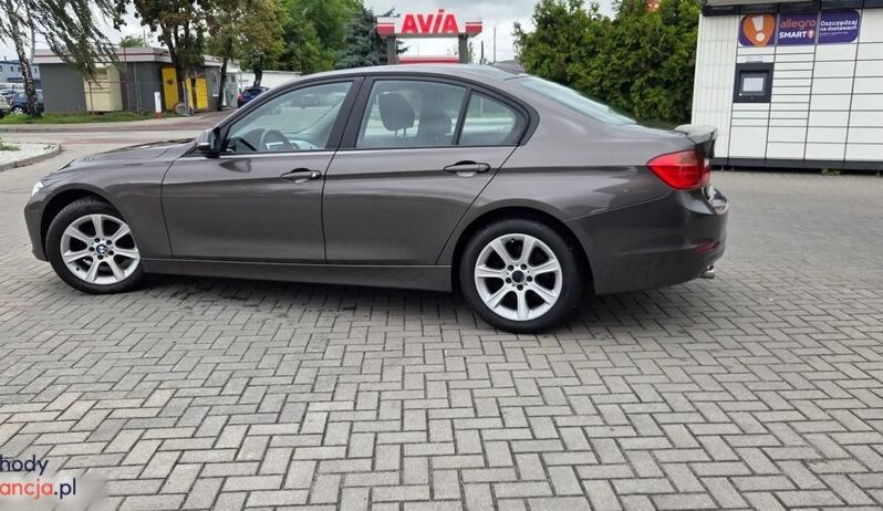 BMW Seria 3 316d EU6 full
