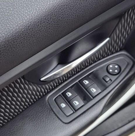 BMW Seria 3 316d EU6 full