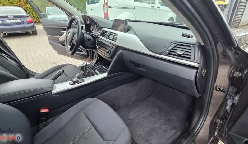 BMW Seria 3 316d EU6 full