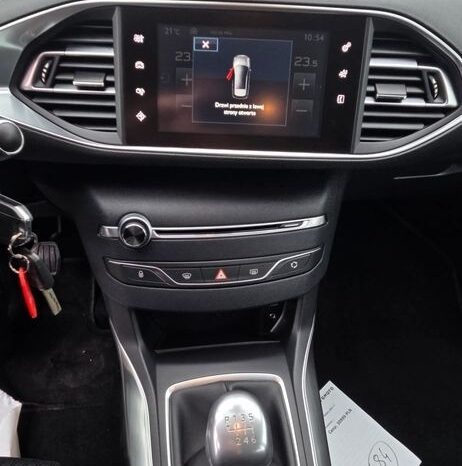 Peugeot 308 BlueHDi FAP 150 Stop & Start Allure full