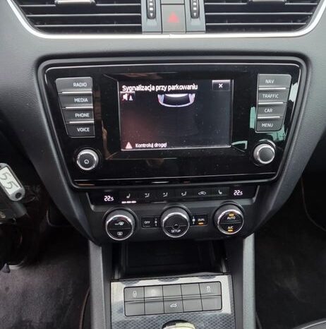 Skoda Octavia 2.0 TDI DSG RS full