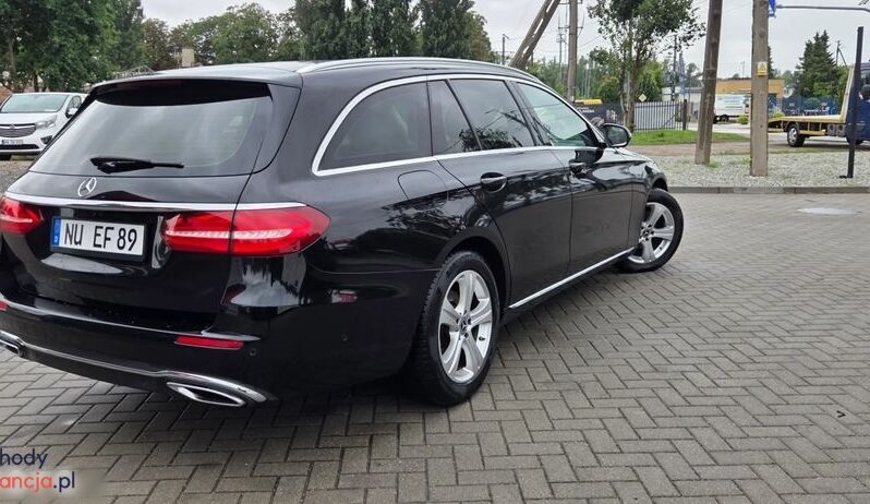 Mercedes-Benz Klasa E 220 d 9G-TRONIC full
