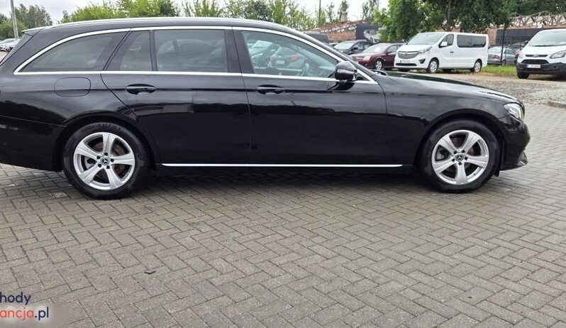 Mercedes-Benz Klasa E 220 d 9G-TRONIC full