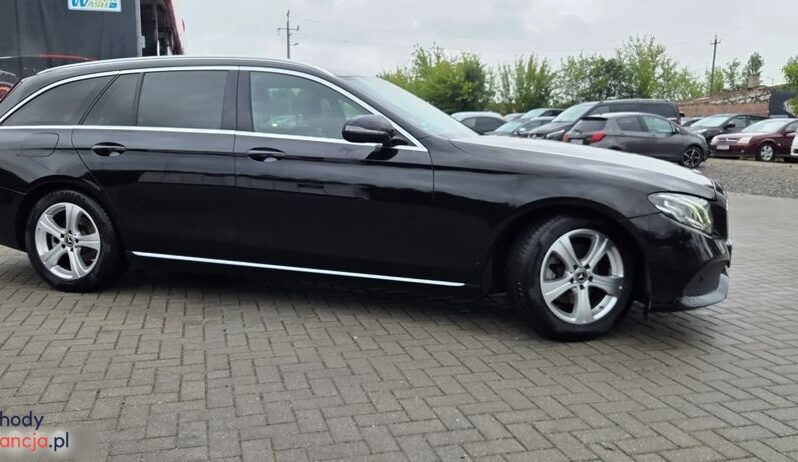Mercedes-Benz Klasa E 220 d 9G-TRONIC full