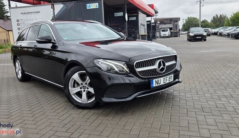 Mercedes-Benz Klasa E 220 d 9G-TRONIC full