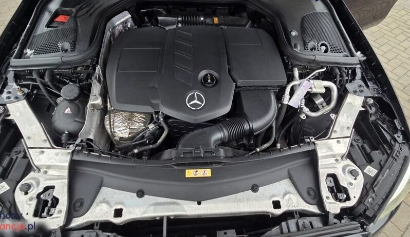 Mercedes-Benz Klasa E 220 d 9G-TRONIC full
