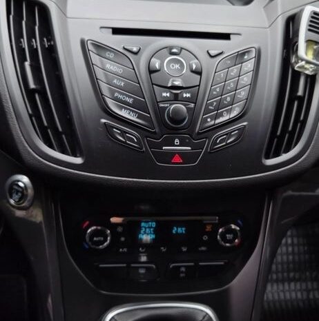 Ford Kuga 2.0 TDCi 2×4 Titanium full