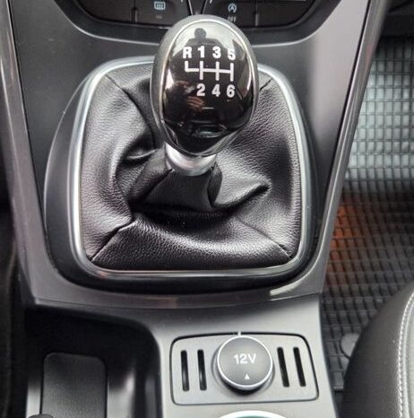 Ford Kuga 2.0 TDCi 2×4 Titanium full