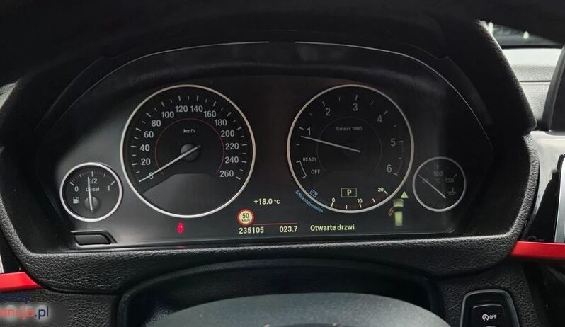 BMW Seria 3 320d Edition Luxury Line Purity full