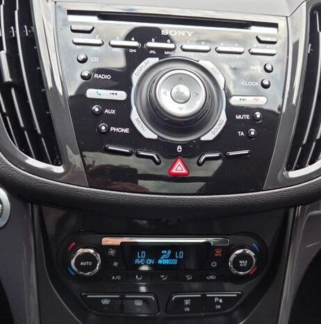 Ford Kuga 2.0 TDCi 2×4 Titanium full