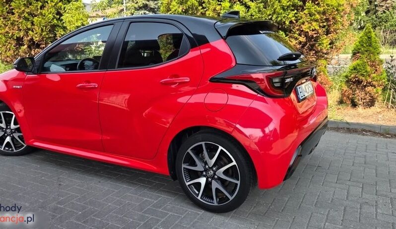 Toyota Yaris full