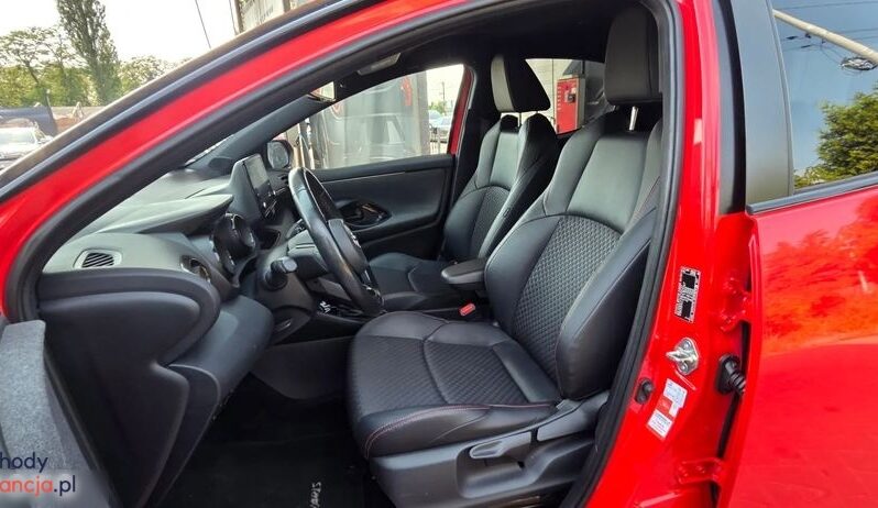 Toyota Yaris full